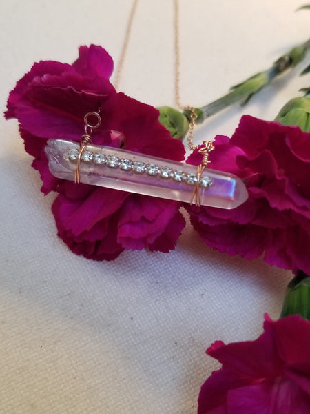 Horizon: 'Rosé' Crystal Necklace